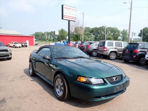 2000 Ford Mustang Base