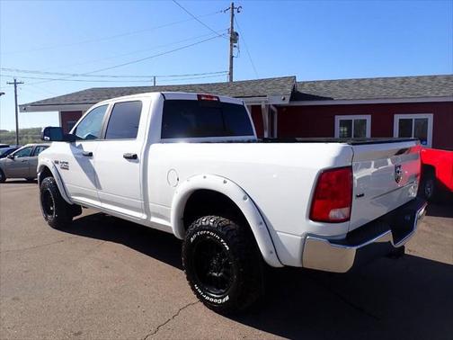 2016 RAM 2500 SLT 4x4 4dr Crew Cab 6.3 ft. SB Pickup