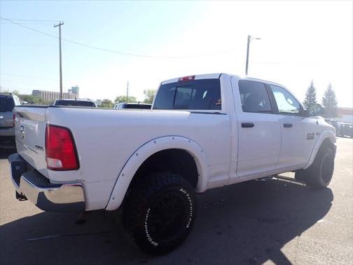 2016 RAM 2500 SLT 4x4 4dr Crew Cab 6.3 ft. SB Pickup