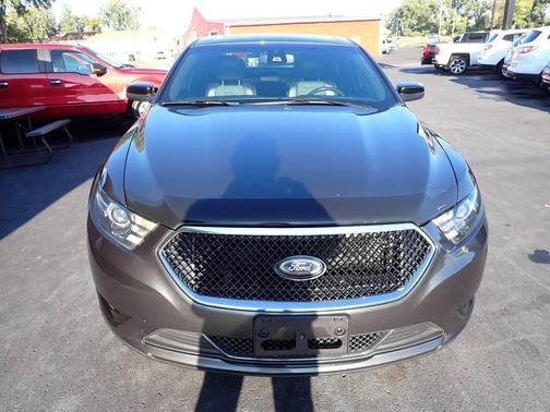 2019 Ford Taurus SHO AWD 4dr Sedan