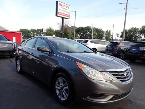 2012 Hyundai SONATA GLS