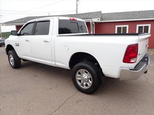 2016 RAM 2500 SLT 4x4 4dr Crew Cab 6.3 ft. SB Pickup