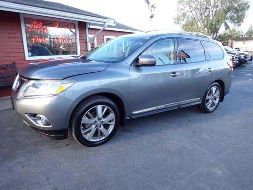 2015 Nissan Pathfinder Platinum
