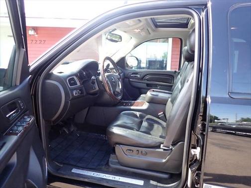2011 GMC Yukon Denali