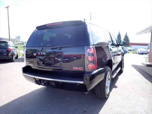 2011 GMC Yukon Denali