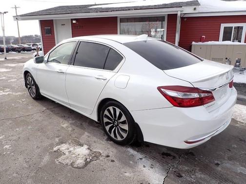 2017 Honda Accord Hybrid EX-L