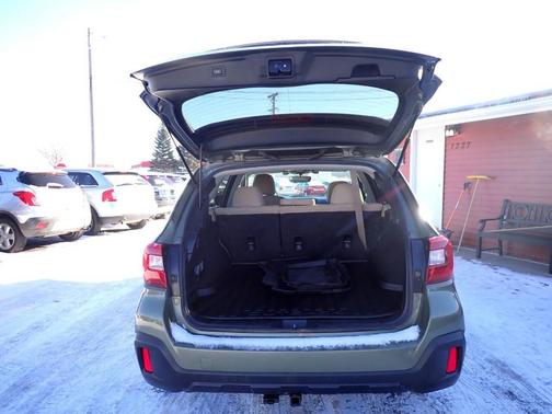 2019 Subaru Outback 2.5i Premium