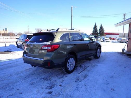 2019 Subaru Outback 2.5i Premium