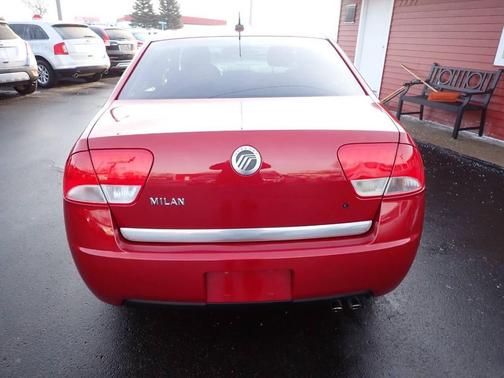 2010 Mercury Milan I 4 4dr Sedan