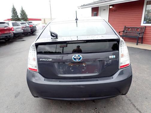 Winter Gray Metallic 2010 Toyota Prius II