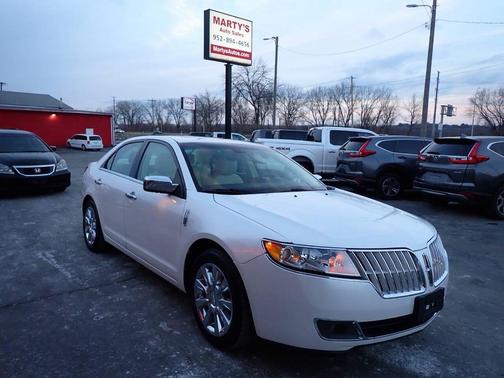 2012 Lincoln MKZ Base