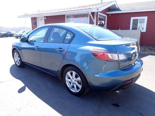 2011 Mazda Mazda3 i Touring