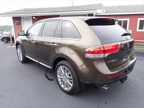 2011 Lincoln MKX Base