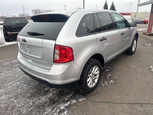 2013 Ford Edge SE