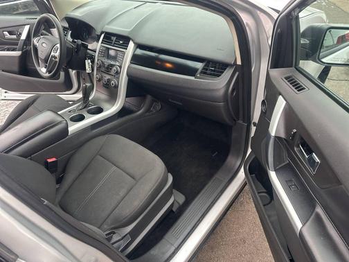 2013 Ford Edge SE
