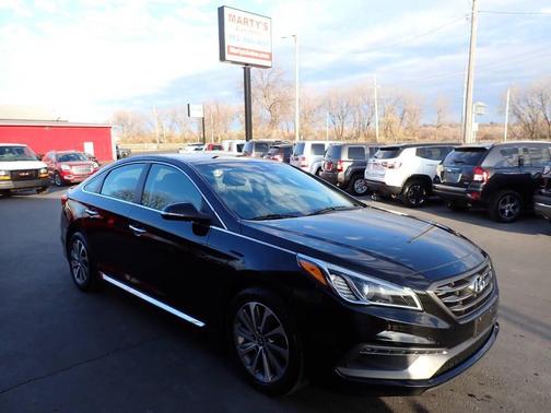 2015 Hyundai SONATA Sport