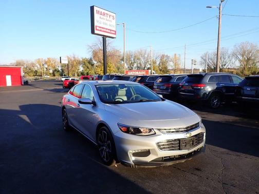 2017 Chevrolet Malibu 1LT