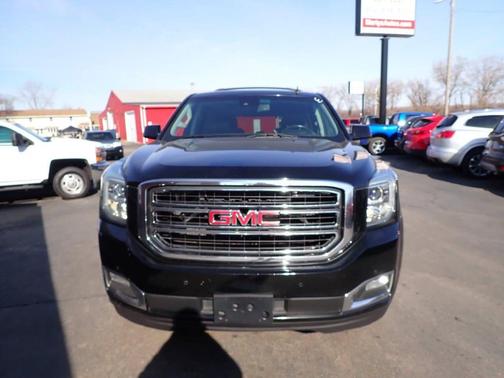 Black 2015 GMC Yukon SLT