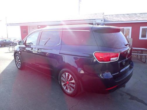 2018 Kia Sedona SX