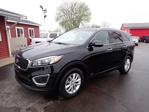 Black 2017 Kia Sorento LX