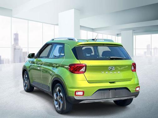 2023 Hyundai VENUE SEL