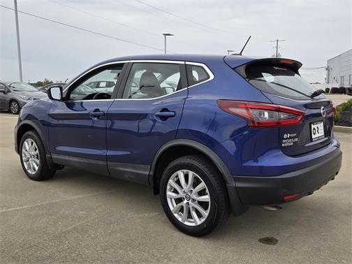 2020 Nissan Rogue Sport S