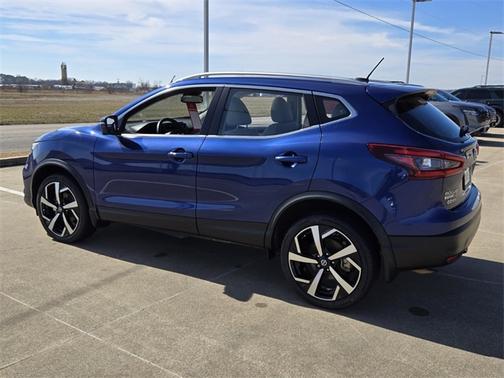 2021 Nissan Rogue Sport SL