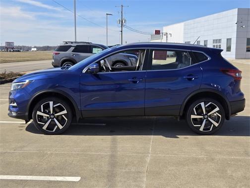 2021 Nissan Rogue Sport SL