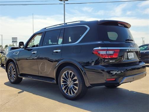 2024 Nissan Armada Platinum
