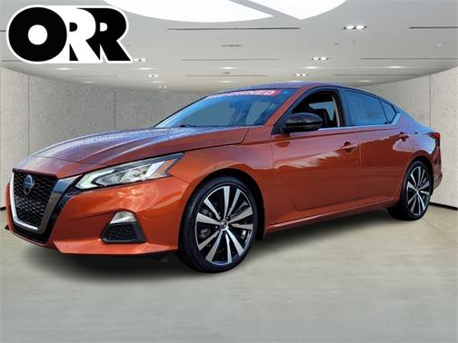 2022 Nissan Altima 2.0 SR