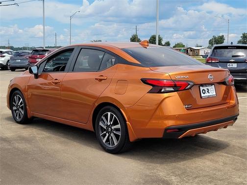 2021 Nissan Versa 1.6 SV