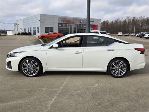 2024 Nissan Altima 2.5 SL