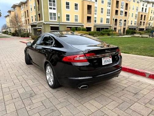 2009 Jaguar XF Luxury