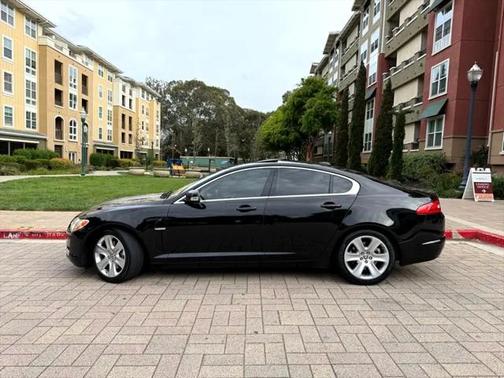 2009 Jaguar XF Luxury