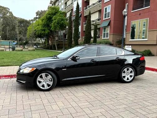 2009 Jaguar XF Luxury