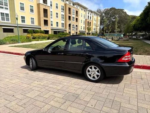2001 Mercedes-Benz C-Class C320
