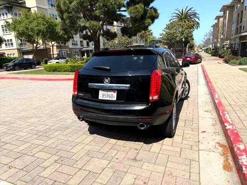 2010 Cadillac SRX Luxury Collection