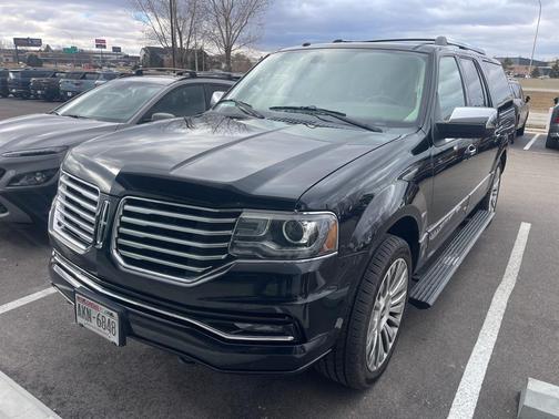 2016 Lincoln Navigator Select