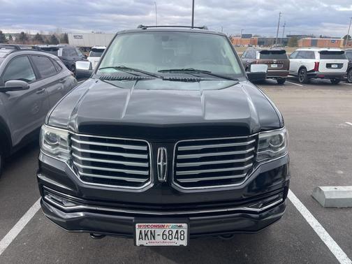 2016 Lincoln Navigator Select