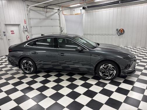 2026 Hyundai SONATA SEL