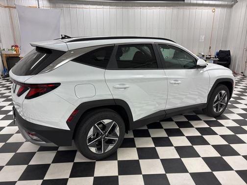 2026 Hyundai TUCSON Plug-In Hybrid SEL