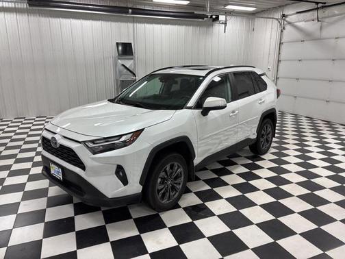 2024 Toyota RAV4 Hybrid XLE Premium