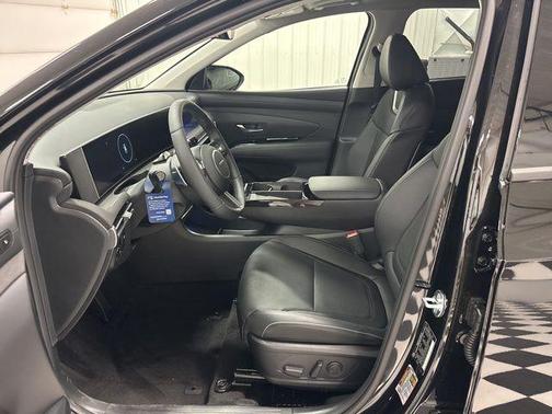 Phantom Black 2026 Hyundai TUCSON Limited