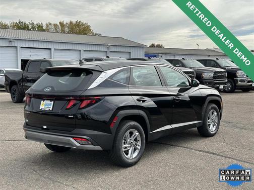 2025 Hyundai TUCSON SE