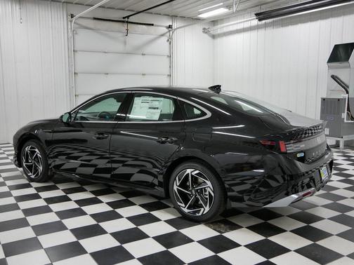 2026 Hyundai SONATA SEL