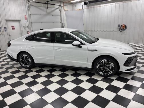 2026 Hyundai SONATA SEL