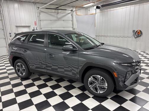 2026 Hyundai TUCSON Hybrid Blue SE