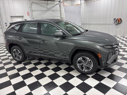 2026 Hyundai TUCSON Hybrid Blue SE