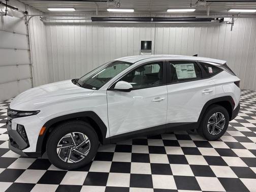 2026 Hyundai TUCSON Hybrid Blue SE