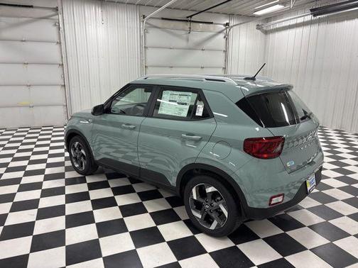 Mirage Green 2026 Hyundai VENUE SEL